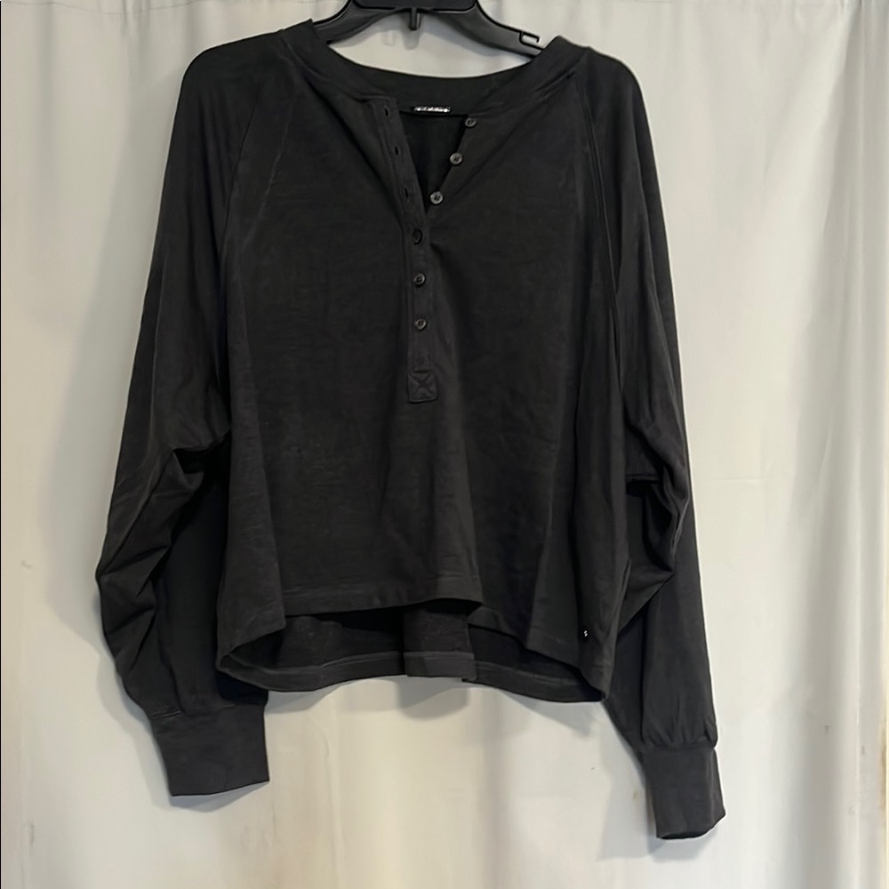 Elie Tahari Raglan-Sleeve Henley Top Gray XL